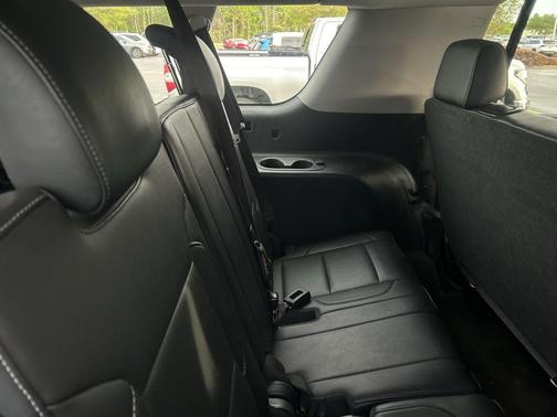 2018 GMC Yukon XL SLT