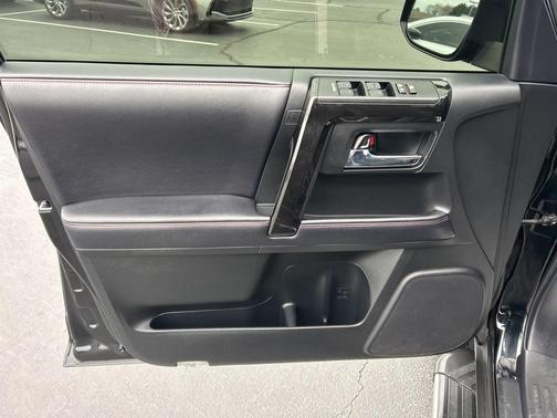 2020 Toyota 4Runner TRD Off Road Premium