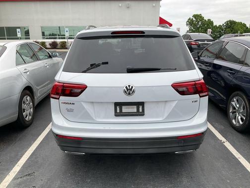 White Silver 2018 Volkswagen Tiguan 2.0T S