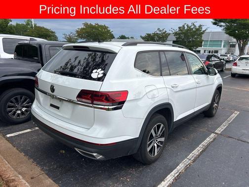 Pure White 2021 Volkswagen Atlas 2.0T SE