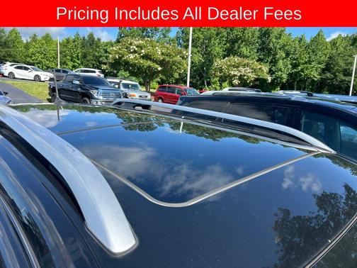 Diamond Black Crystal Pearlcoat 2019 Jeep Cherokee Limited
