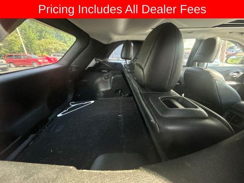 Diamond Black Crystal Pearlcoat 2019 Jeep Cherokee Limited