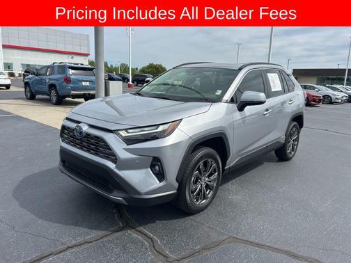 Silver Sky Metallic 2024 Toyota RAV4 Hybrid SE