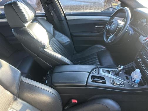 2016 BMW M5 Base