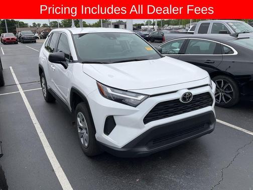 Ice Cap 2024 Toyota RAV4 LE