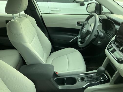 2024 Toyota Corolla Cross L