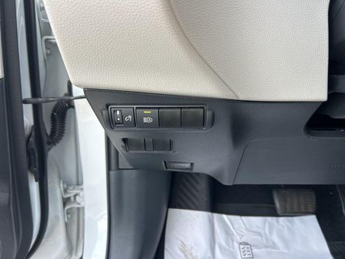 2024 Toyota Corolla Cross L