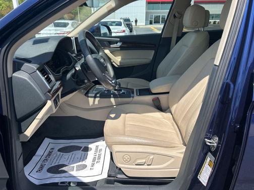 Blue Metallic 2018 Audi Q5 2.0T Tech Premium