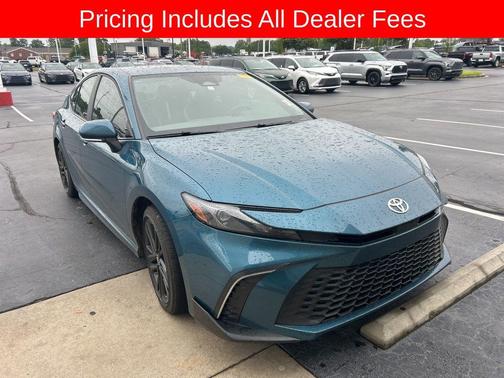 Ocean Gem 2025 Toyota Camry SE