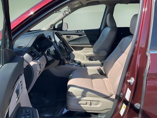 2022 Honda Pilot Touring 8-Passenger