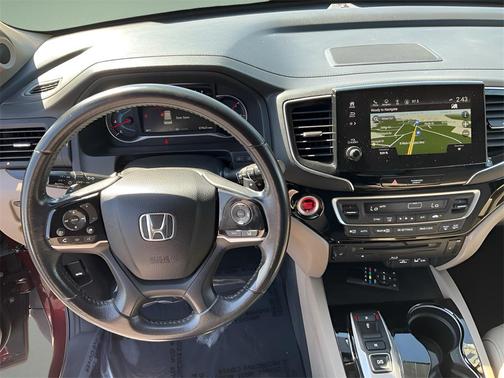 2022 Honda Pilot Touring 8-Passenger