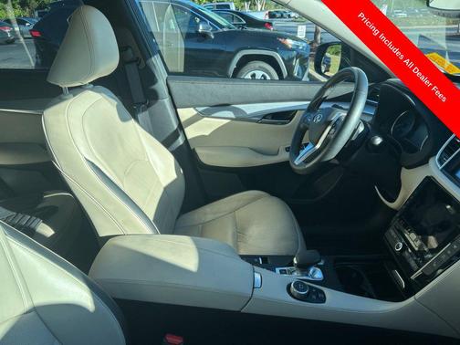 Majestic White 2019 INFINITI QX50 ESSENTIAL