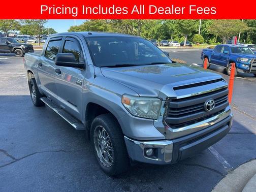 Silver Sky Metallic 2014 Toyota Tundra SR5