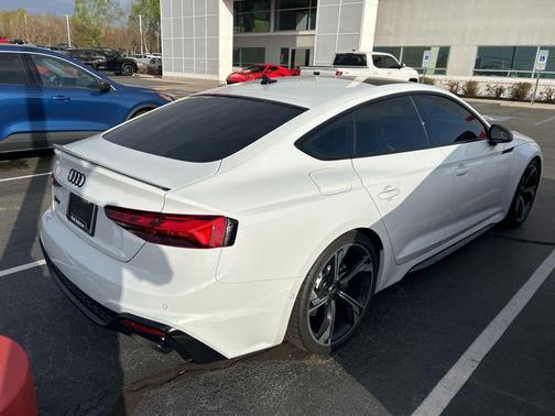 Glacier White Metallic 2022 Audi RS 5 2.9T