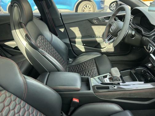 Glacier White Metallic 2022 Audi RS 5 2.9T