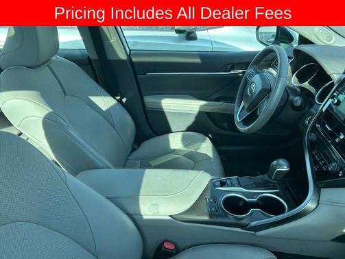 Wind Chill Pearl 2022 Toyota Camry XLE
