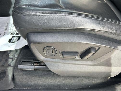 2021 Audi Q7 45 Premium Plus