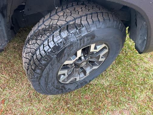 2022 Toyota Tacoma TRD Off Road
