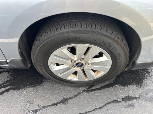 2018 Subaru Outback 2.5i Premium