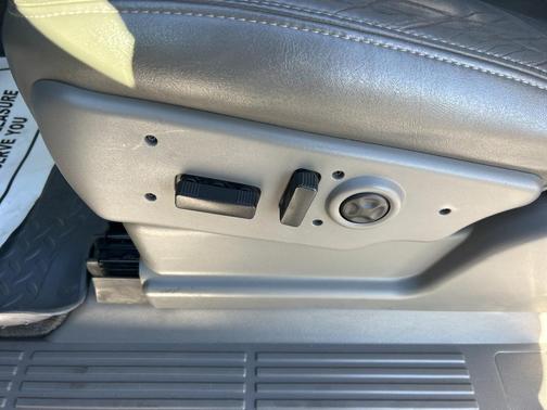 2005 Chevrolet Silverado 1500 LT Crew Cab