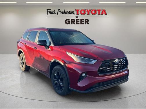 2024 Toyota Highlander Hybrid XLE