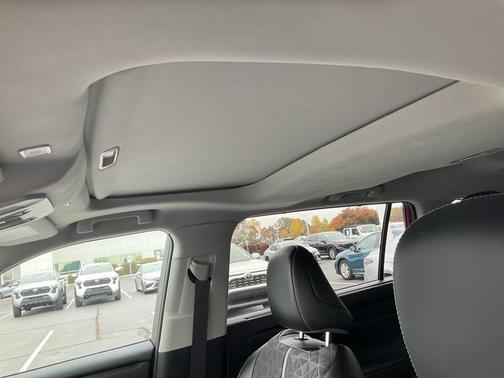 2024 Toyota Highlander Hybrid XLE