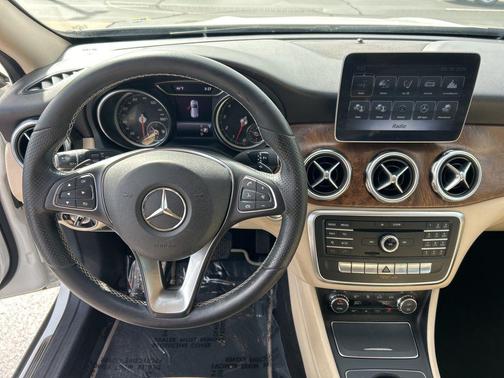 2019 Mercedes-Benz GLA 250 Base