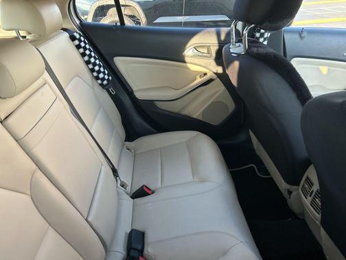 2019 Mercedes-Benz GLA 250 Base