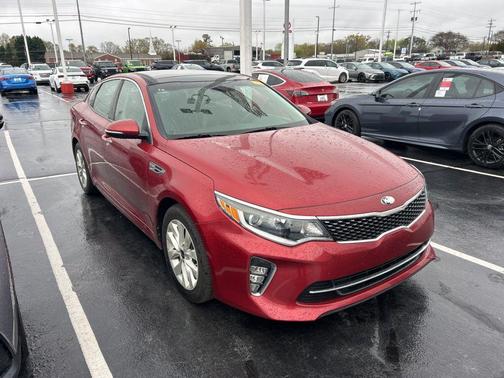 2018 Kia Optima S