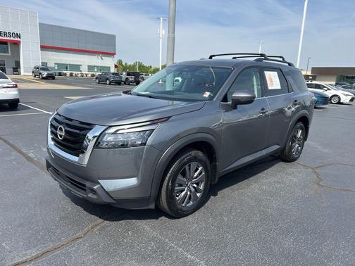 Gun Metallic 2025 Nissan Pathfinder SV FWD