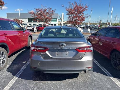 2022 Toyota Camry LE