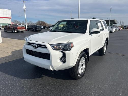 2024 Toyota 4Runner SR5