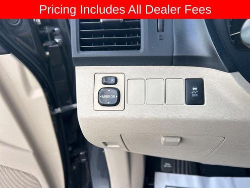 Magnetic Gray Metallic 2010 Toyota Venza Base