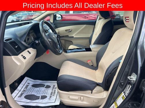 Magnetic Gray Metallic 2010 Toyota Venza Base