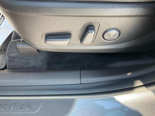 2019 Hyundai SANTA FE SEL 2.4