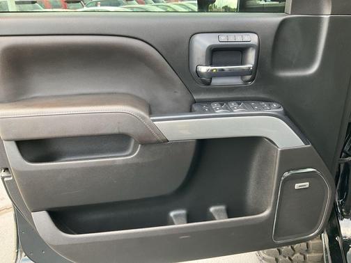 Black 2018 Chevrolet Silverado 2500 LTZ