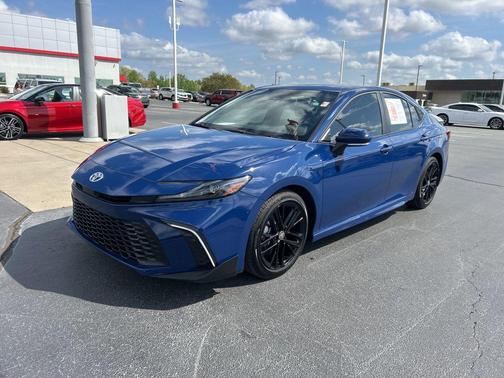 Reservoir Blue 2025 Toyota Camry SE