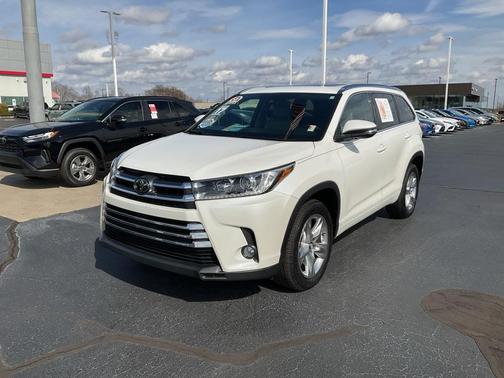 2017 Toyota Highlander Limited