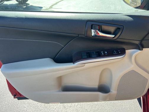 2014 Toyota Camry XLE