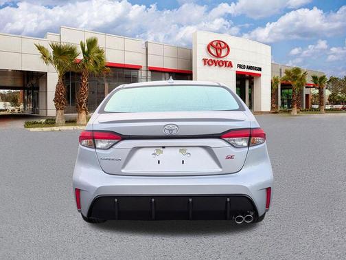 Classic Silver Metallic 2026 Toyota Corolla SE