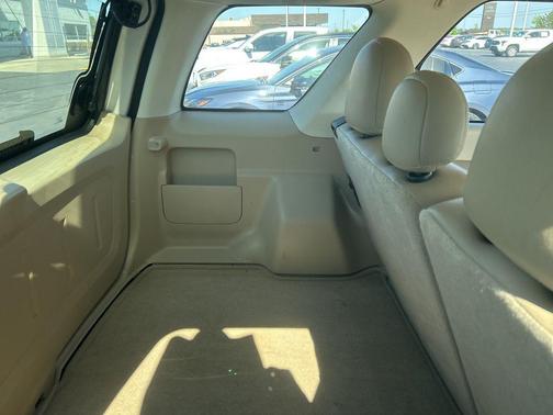 WHITE SUEDE 2011 Ford Escape Limited