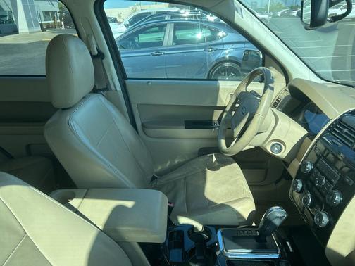 WHITE SUEDE 2011 Ford Escape Limited