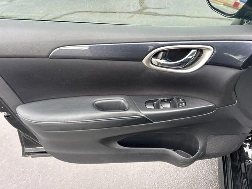 2017 Nissan Sentra SR