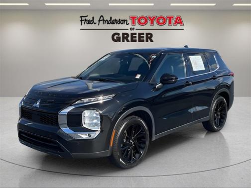 2022 Mitsubishi Outlander SE