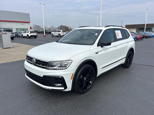 2021 Volkswagen Tiguan 2.0T SE R-Line Black