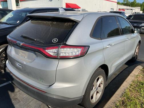INGOT SILVER METALLIC 2017 Ford Edge SE