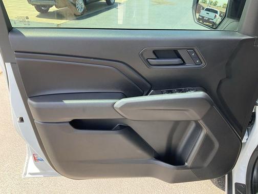 Summit White 2026 Chevrolet Colorado Trail Boss