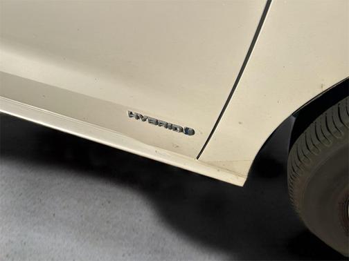 2021 Toyota Sienna XLE 8 Passenger