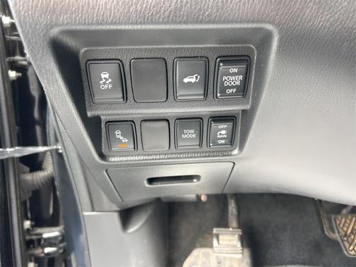 2015 Nissan Pathfinder SL