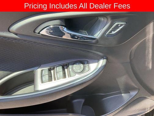 Mosaic Black Metallic 2021 Chevrolet Malibu RS